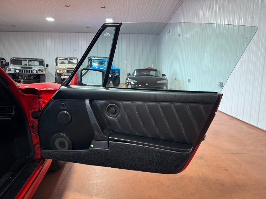 1990 Porsche 911 Image 29