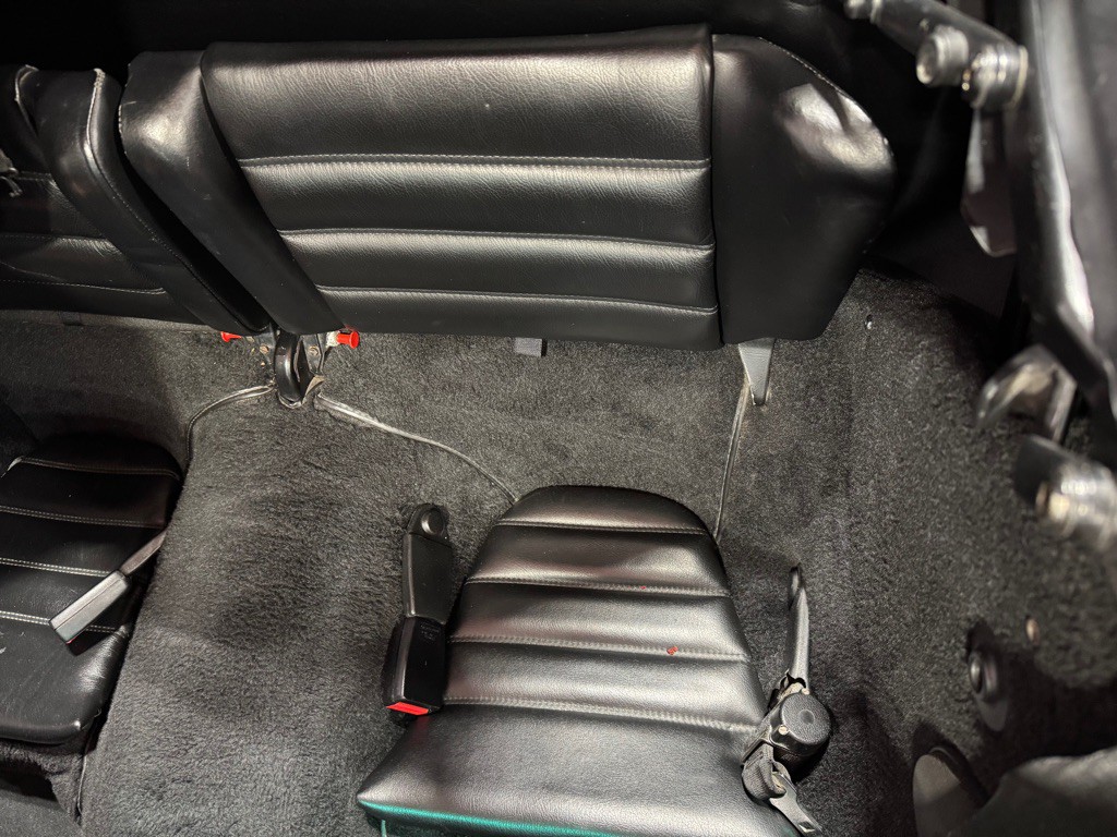 1990 Porsche 911 Image 33
