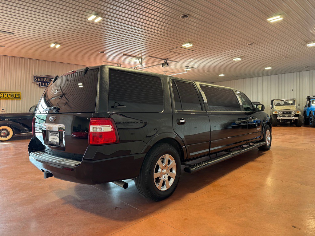2008 Ford Expedition Image 8