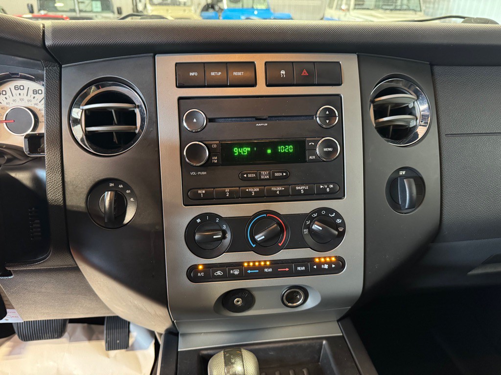 2008 Ford Expedition Image 16