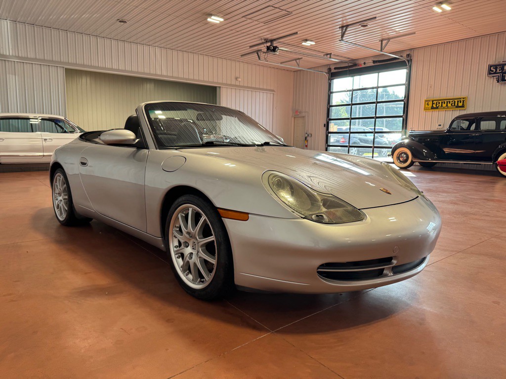 2001 Porsche 911 Image 6