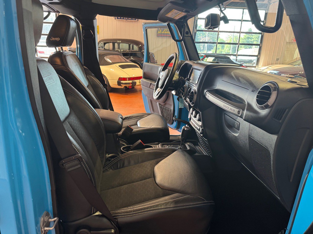 2017 Jeep Wrangler Unlimited Image 18