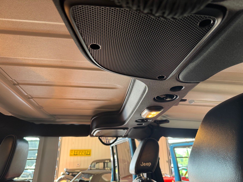 2017 Jeep Wrangler Unlimited Image 23