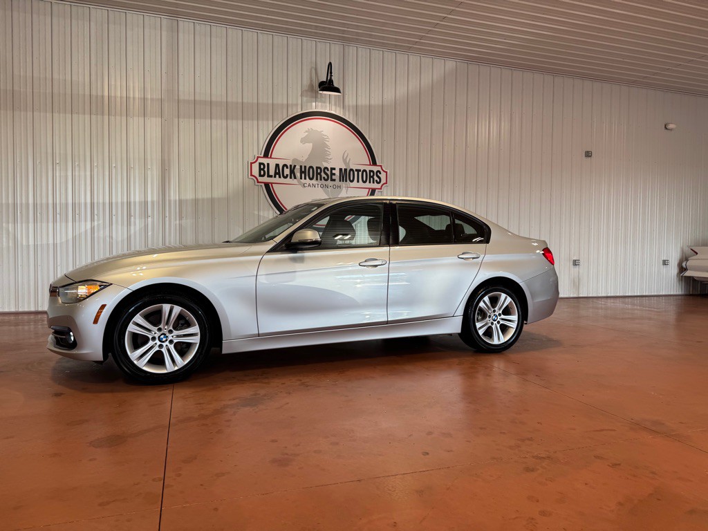 2016 BMW 3 Series Image 3