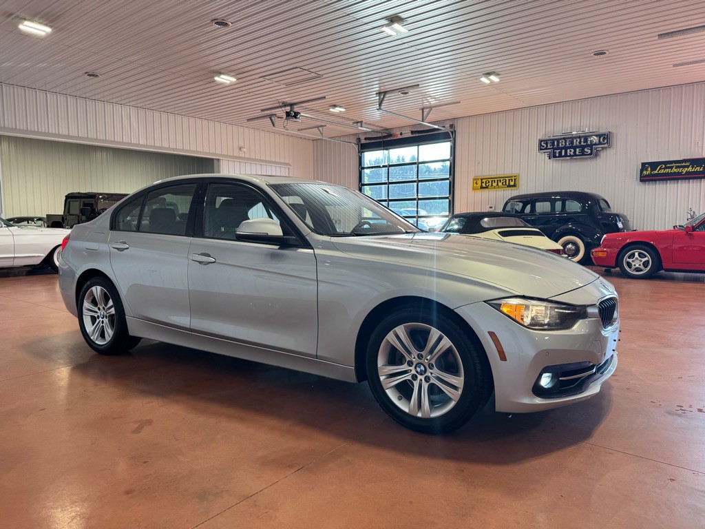 2016 BMW 3 Series Image 8