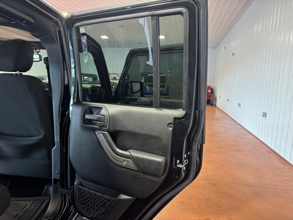 2017 Jeep Wrangler Unlimited Image 23