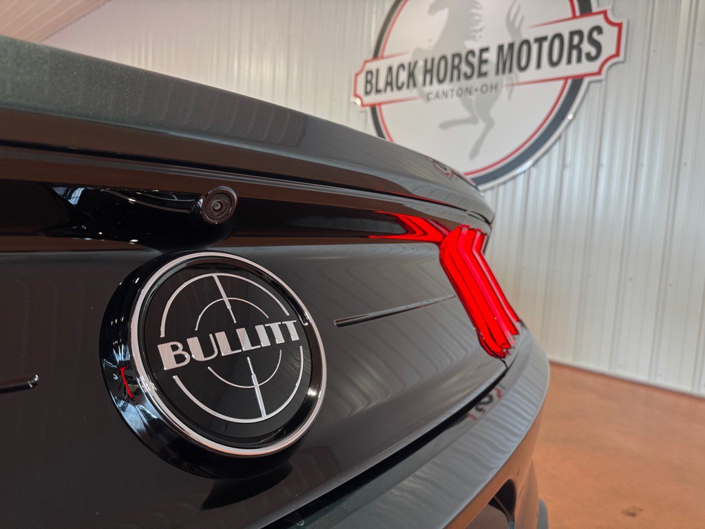 2019 Ford Mustang Image 12