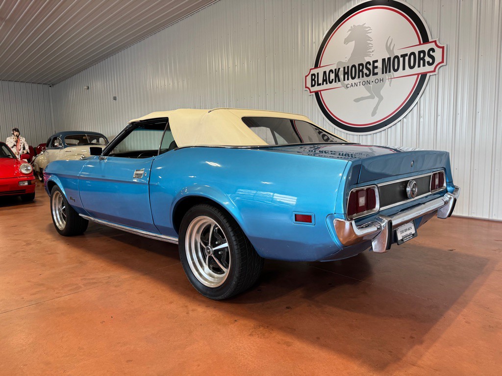1973 Ford Mustang Image 10
