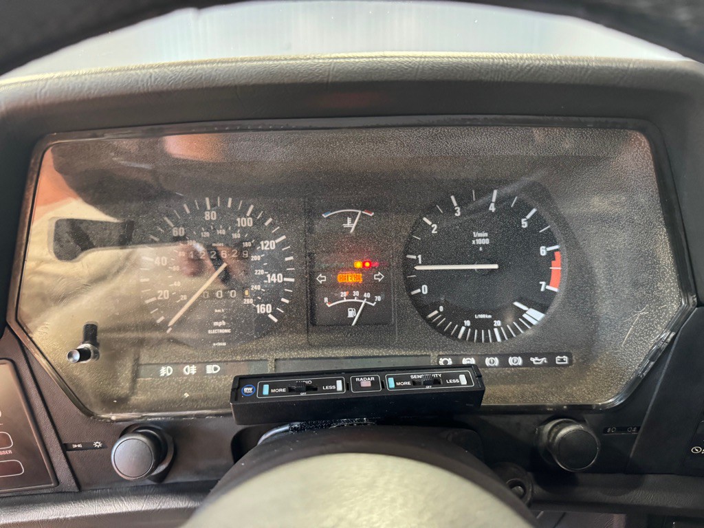 1985 BMW 6 Series Image 24
