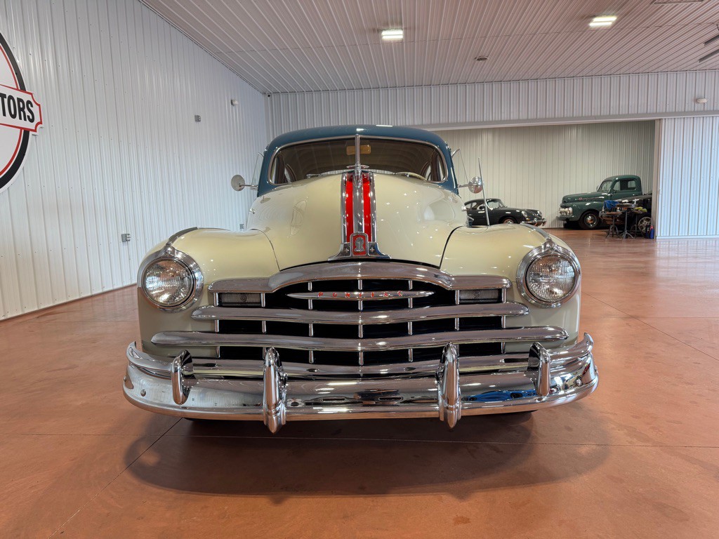 1948 Pontiac Silver Streak Image 5