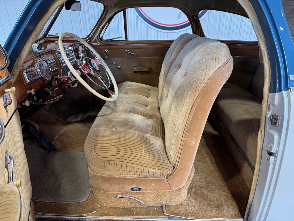 1948 Pontiac Silver Streak Image 16