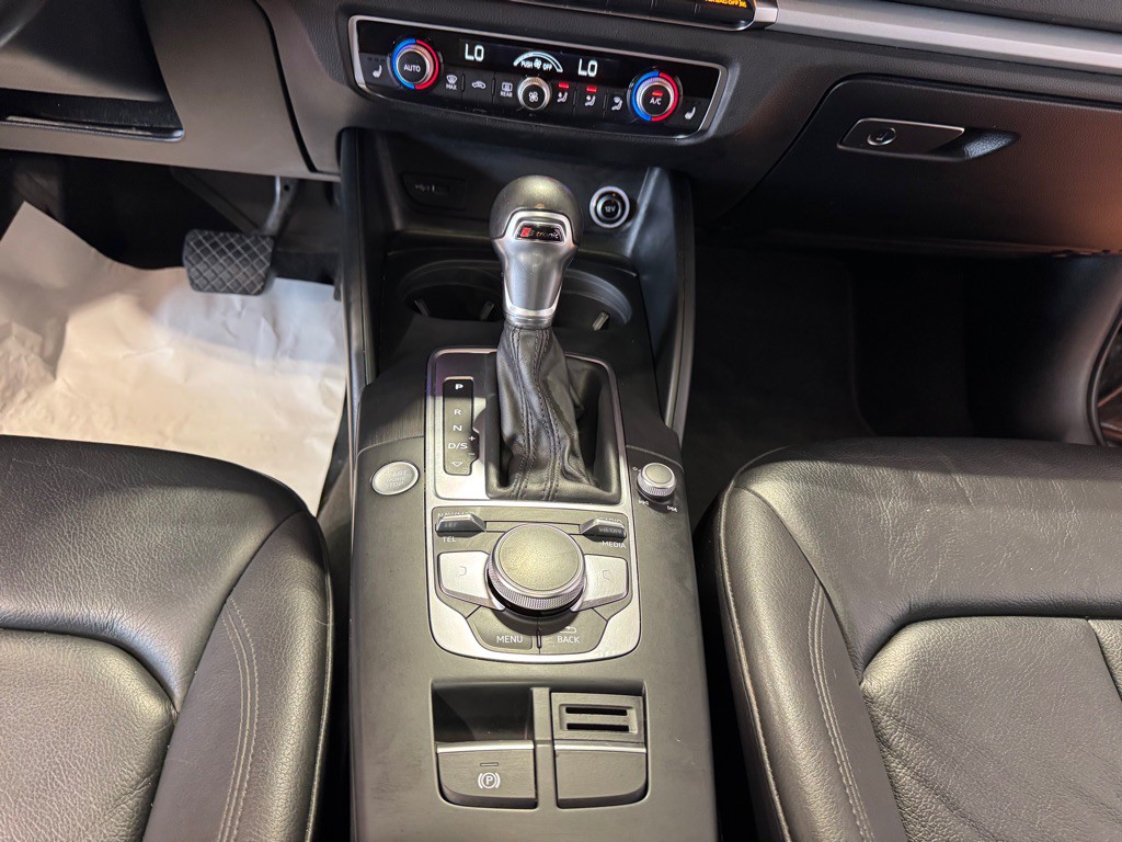 2017 Audi A3 Image 25