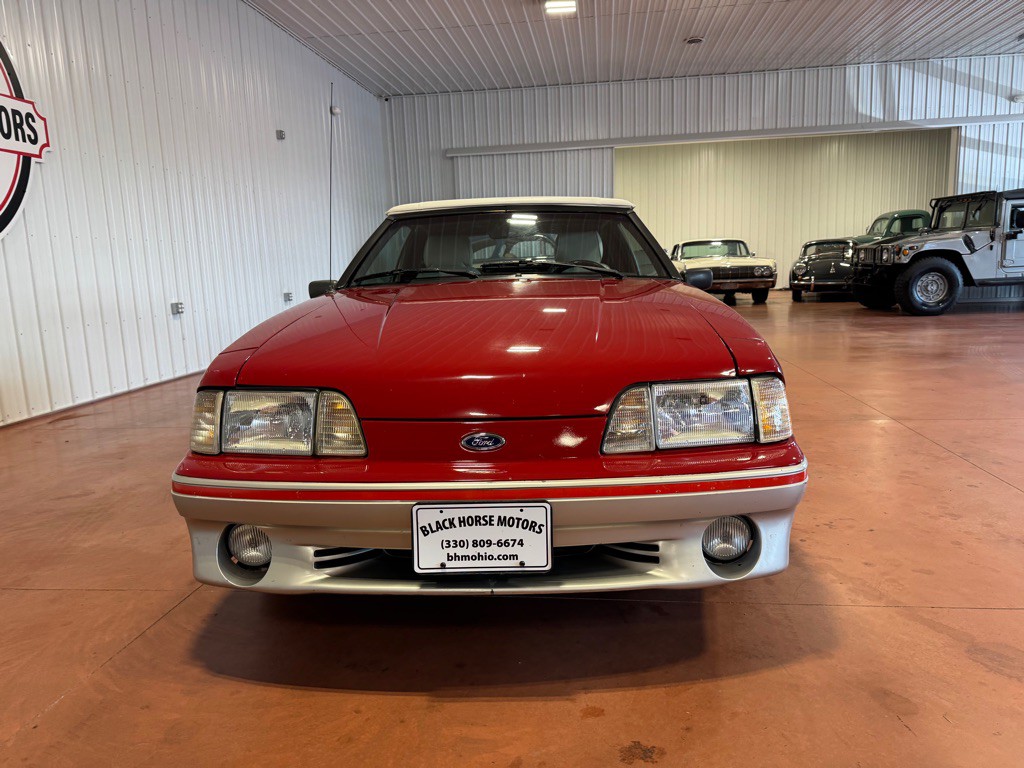 1988 Ford Mustang Image 5