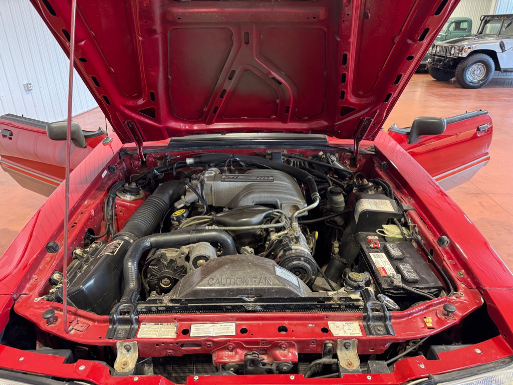1988 Ford Mustang Image 34