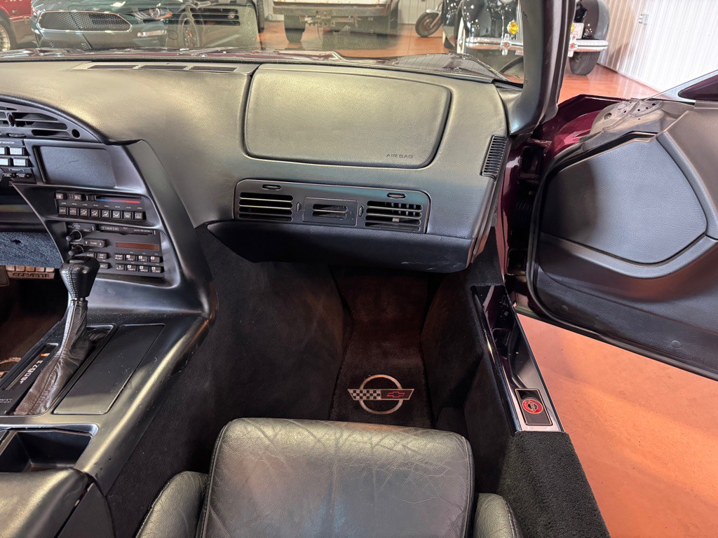 1995 Chevrolet Corvette Image 19