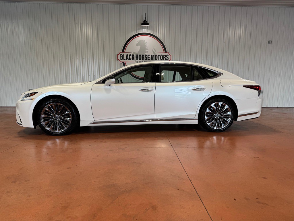 2018 Lexus LS Image 2