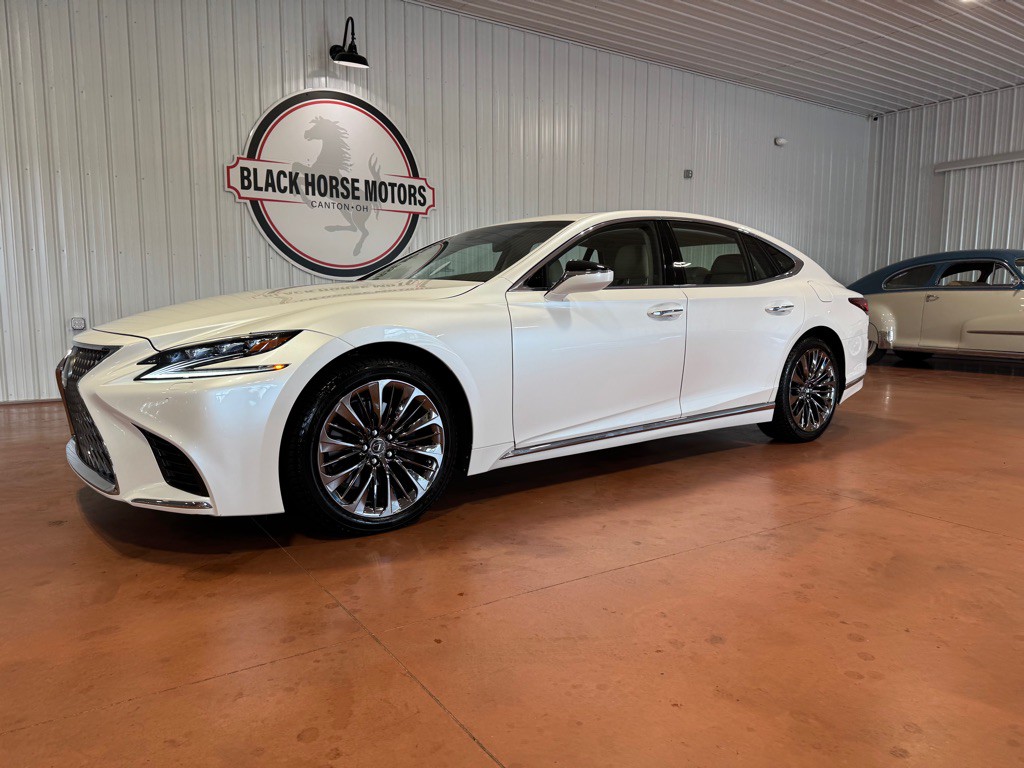 2018 Lexus LS Image 3