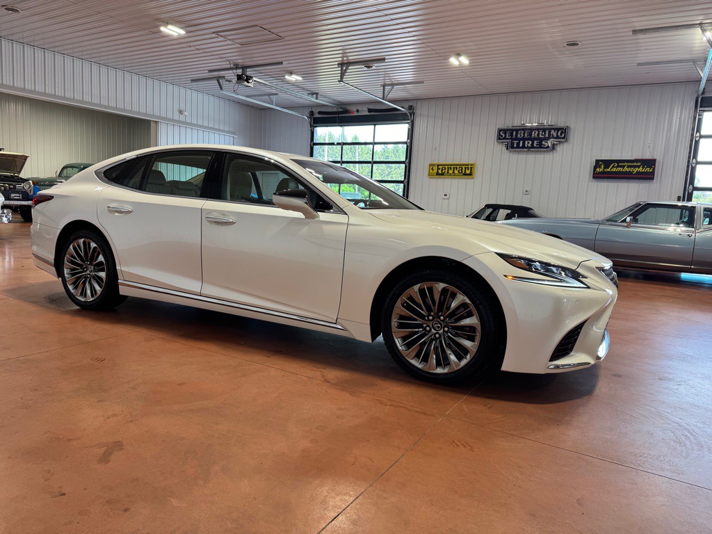 2018 Lexus LS Image 7