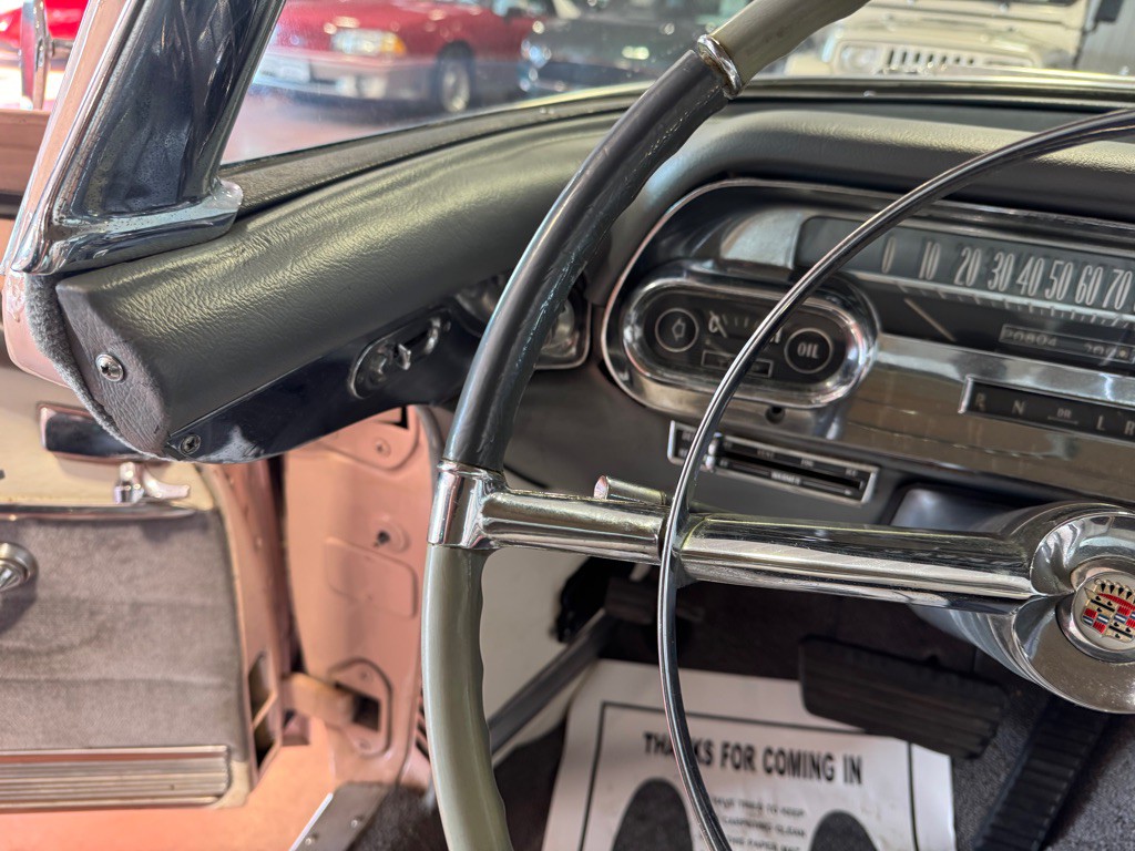 1957 Cadillac DeVille Image 28