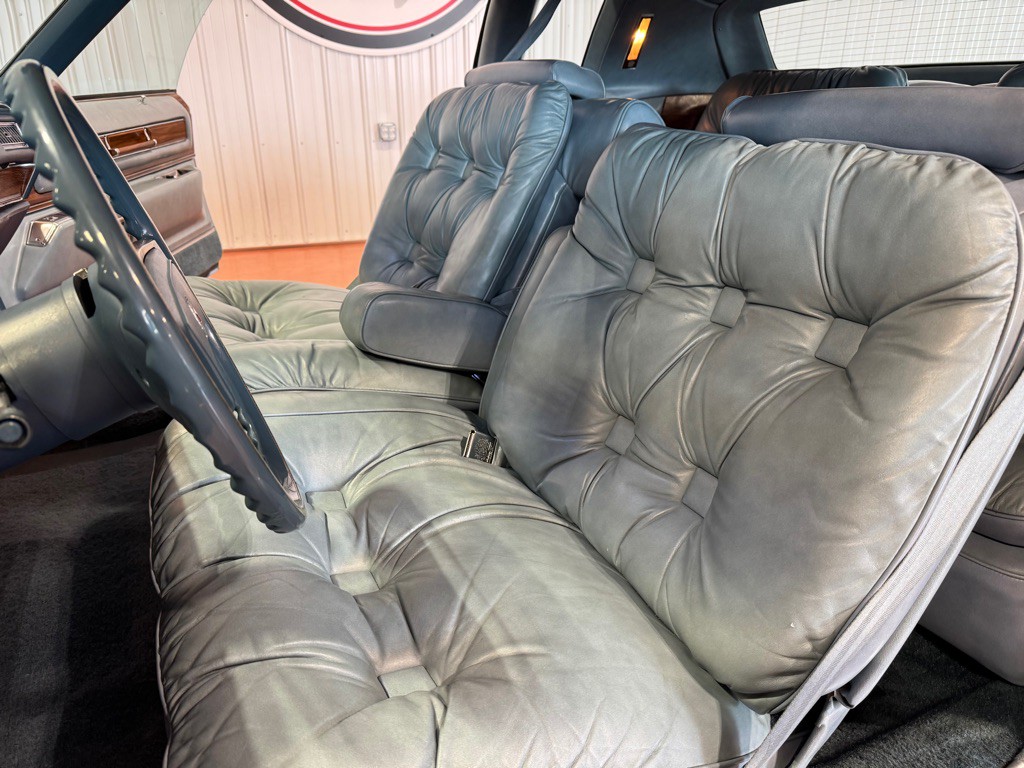 1977 Cadillac Eldorado Image 18