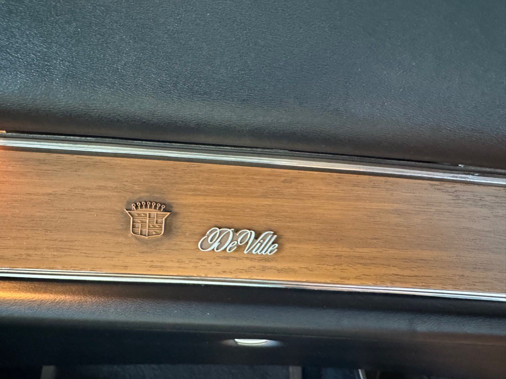 1975 Cadillac DeVille Image 31
