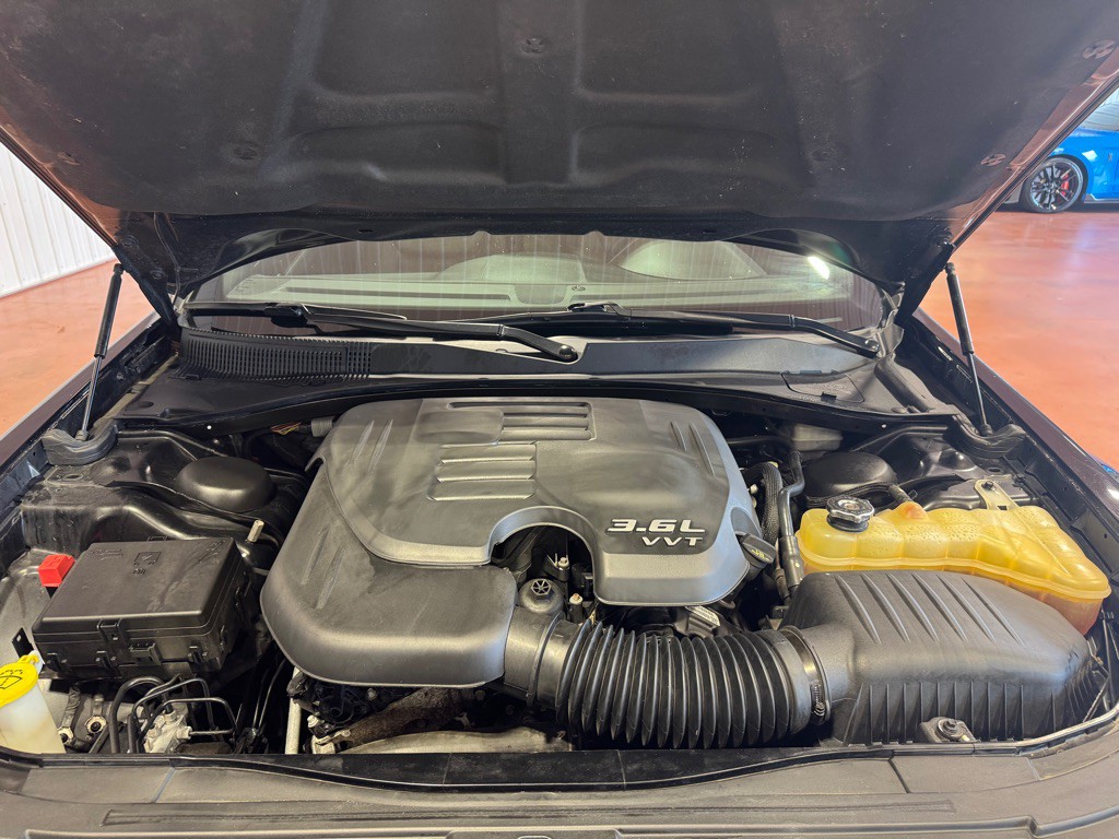 2014 Chrysler 300 Image 42