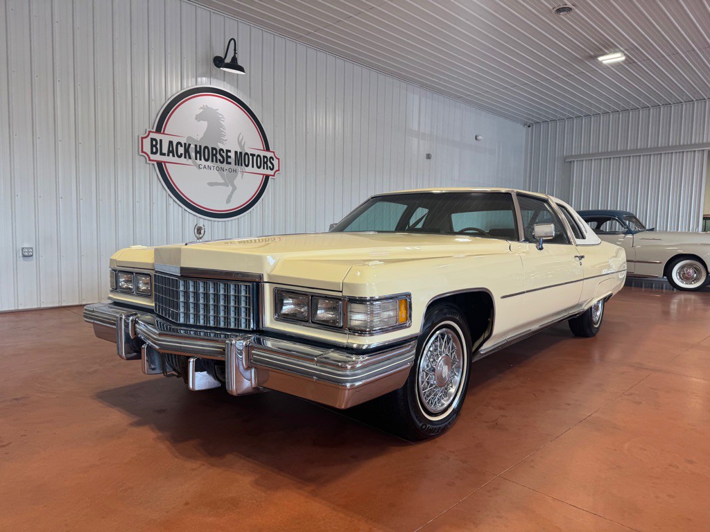 1976 Cadillac DeVille Image 4