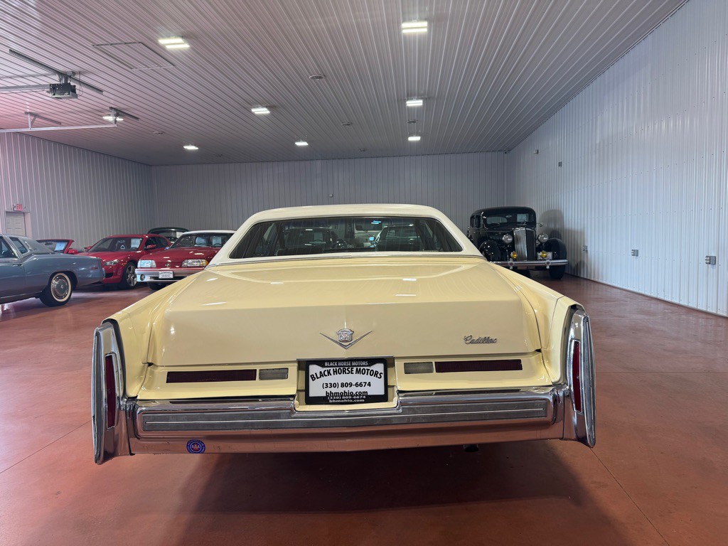 1976 Cadillac DeVille Image 9