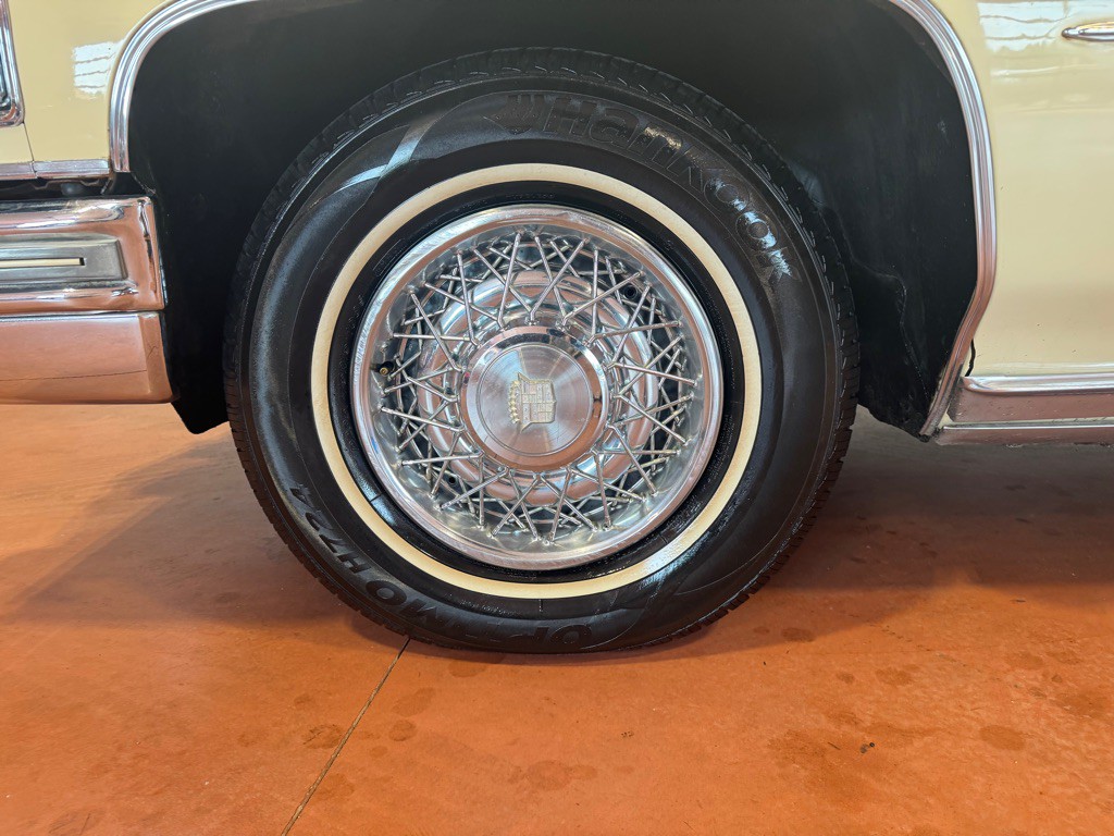 1976 Cadillac DeVille Image 15