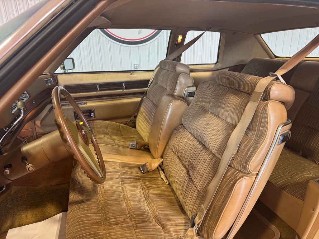 1976 Cadillac DeVille Image 18