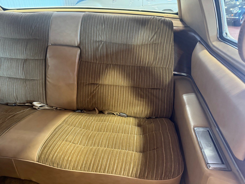 1976 Cadillac DeVille Image 20