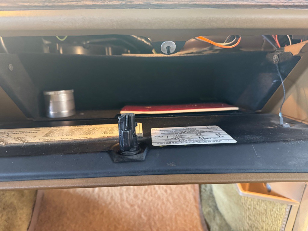 1976 Cadillac DeVille Image 32