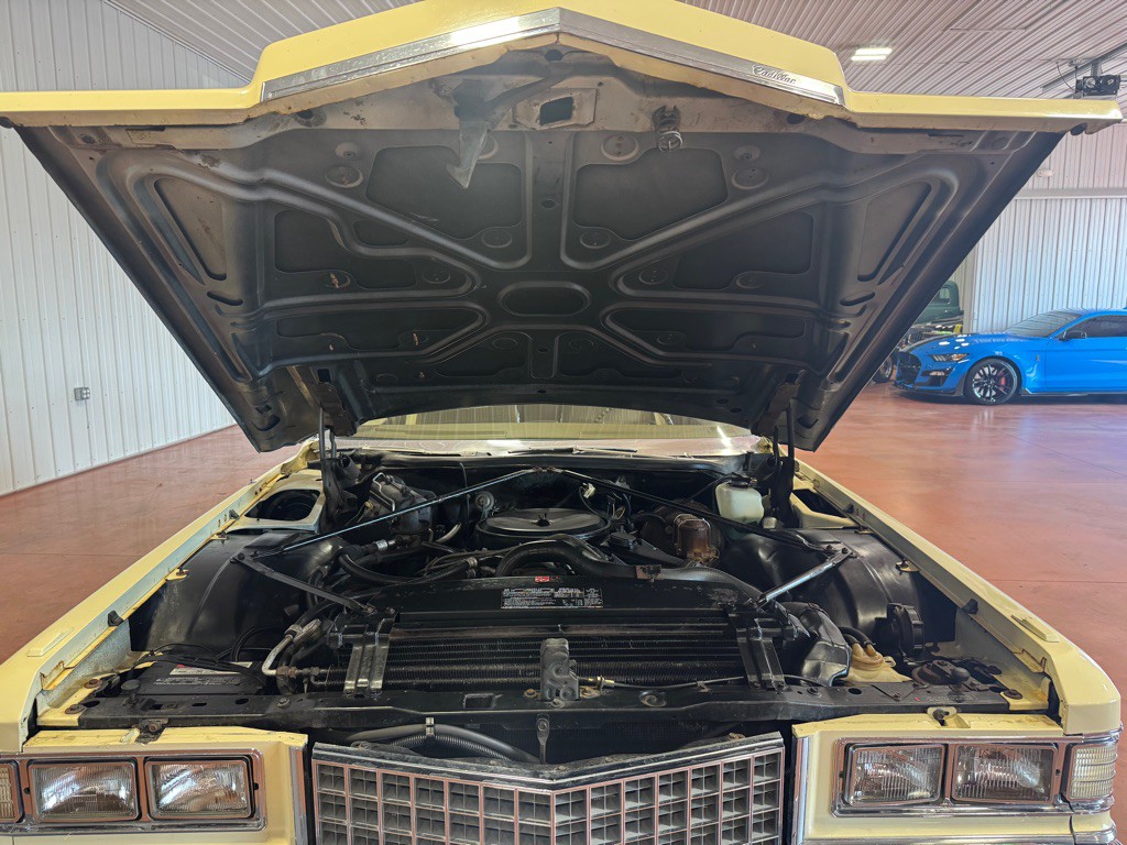 1976 Cadillac DeVille Image 33