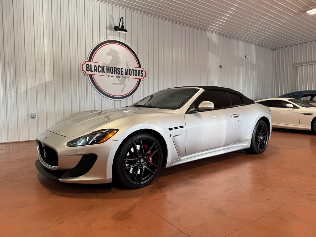 2016 Maserati GranTurismo Image 4