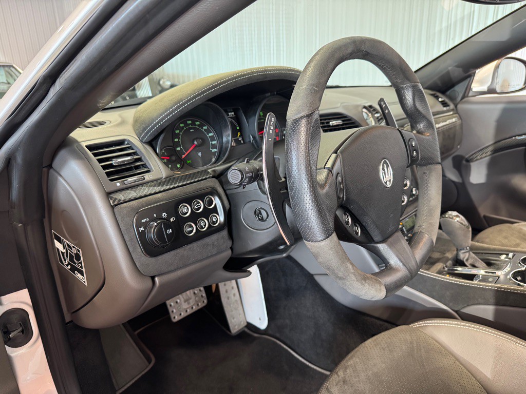 2016 Maserati GranTurismo Image 22