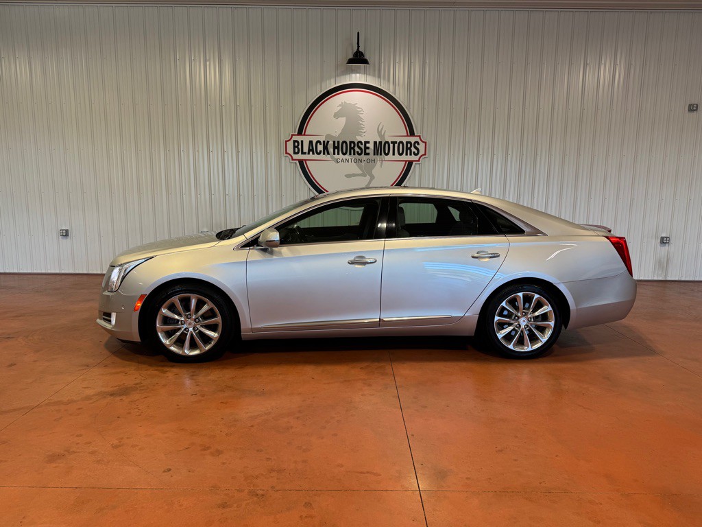 2014 Cadillac XTS Image 1