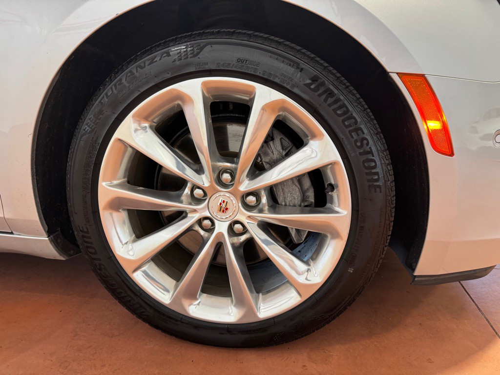 2014 Cadillac XTS Image 12