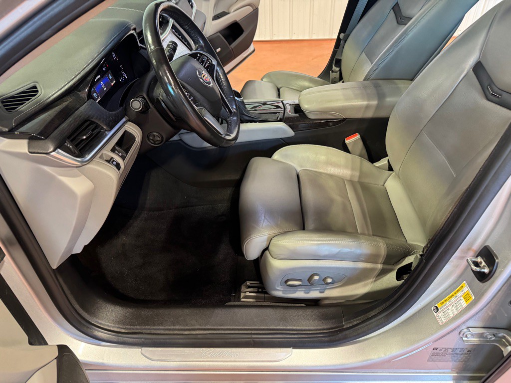 2014 Cadillac XTS Image 15