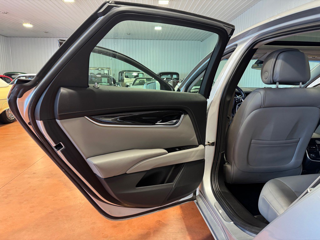 2014 Cadillac XTS Image 18