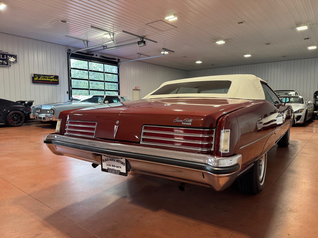 1973 Pontiac Grandville Image 9