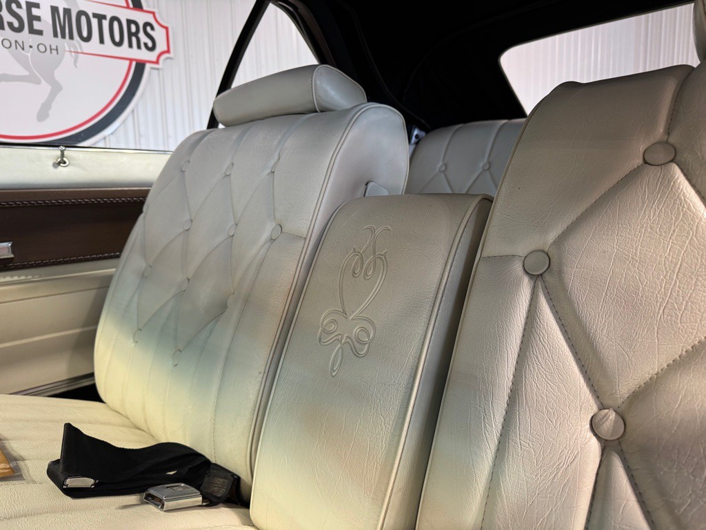 1973 Pontiac Grandville Image 19