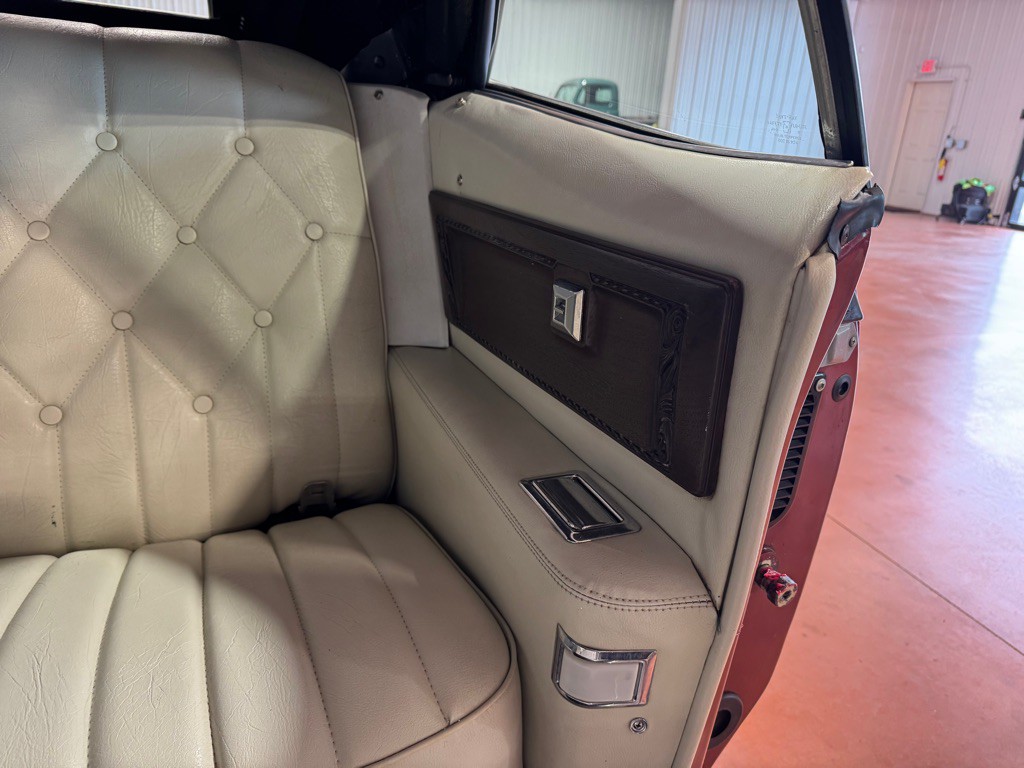 1973 Pontiac Grandville Image 21