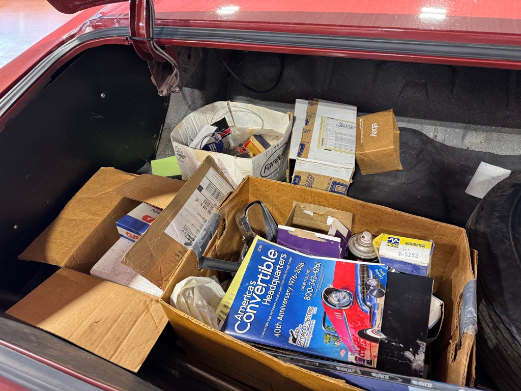 1973 Pontiac Grandville Image 35