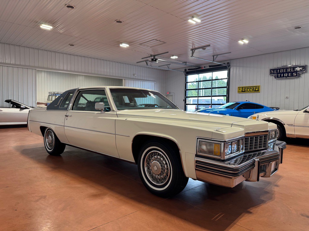 1977 Cadillac DeVille Image 5
