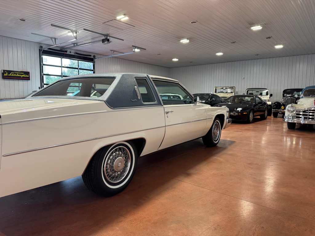 1977 Cadillac DeVille Image 6