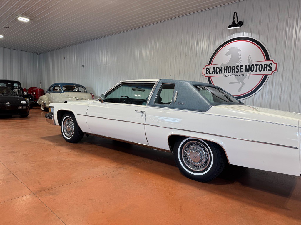 1977 Cadillac DeVille Image 8