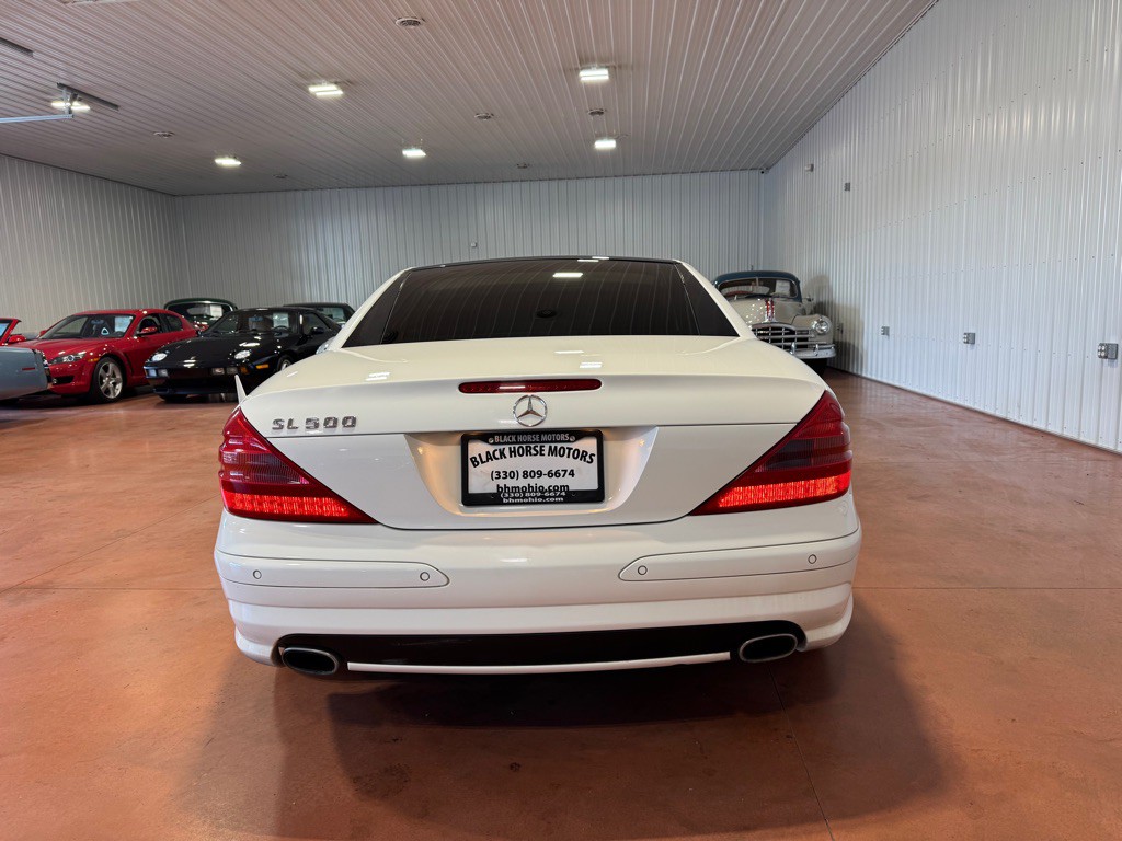 2005 Mercedes-Benz SL-Class Image 12
