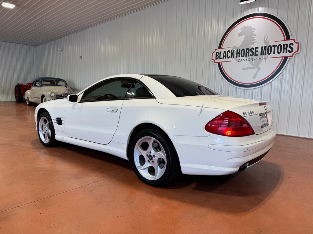 2005 Mercedes-Benz SL-Class Image 13