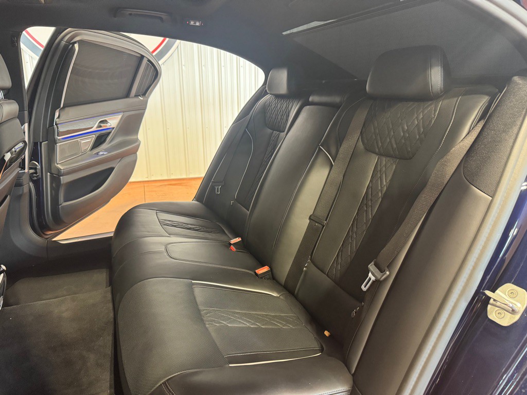 2021 BMW 7 Series Image 21