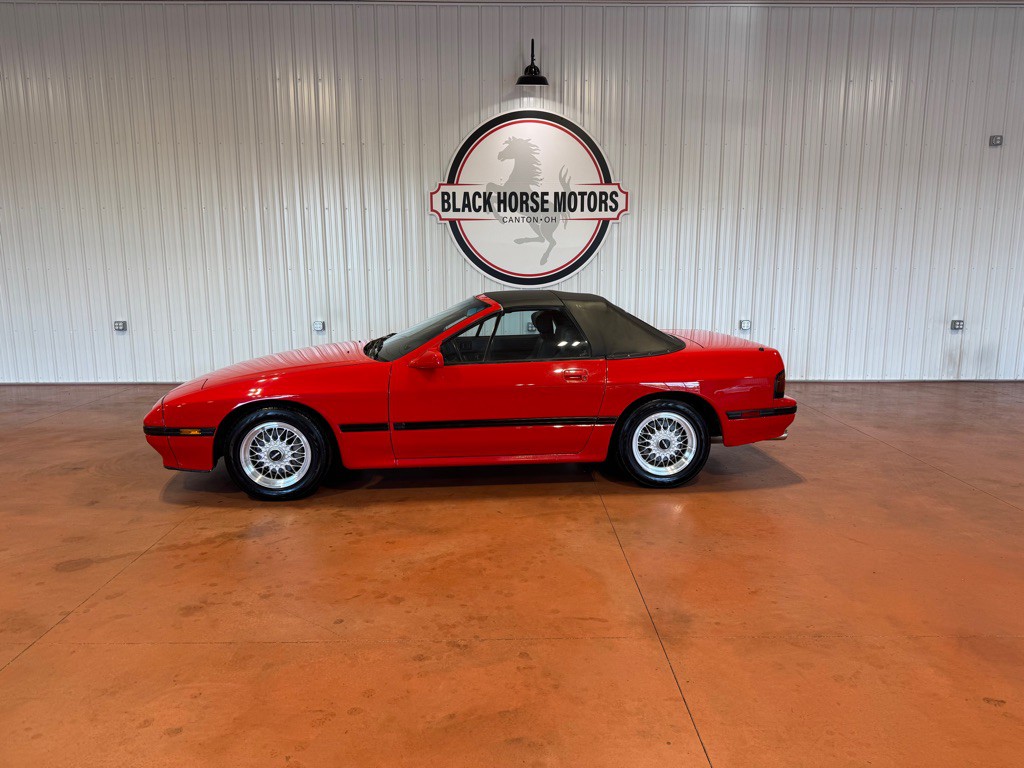 1988 Mazda RX-7 Image 3